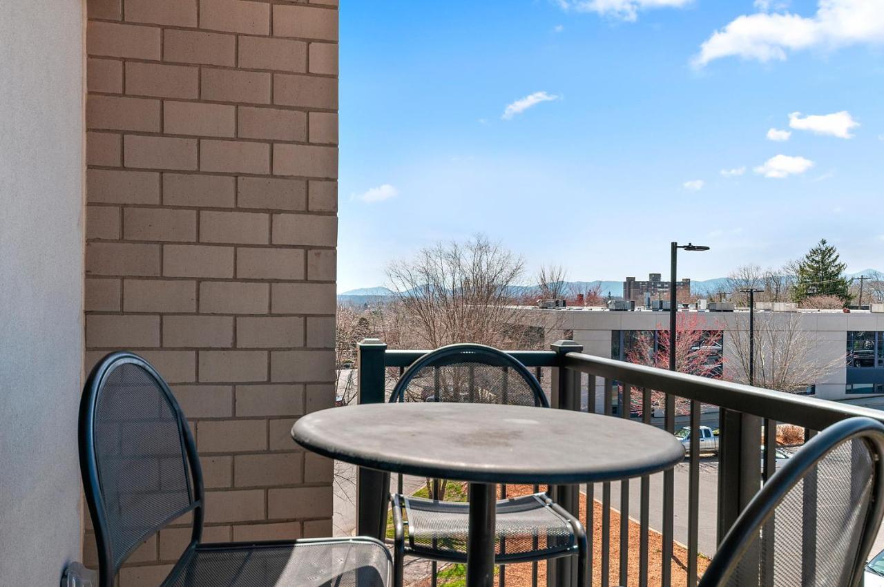 Downtown Asheville Condo Buitenkant foto